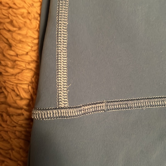 Lululemon Luxtreme high rise in 🩵Blue Nile🩵
Size 8
Beautiful color!! - Picture 8 of 8